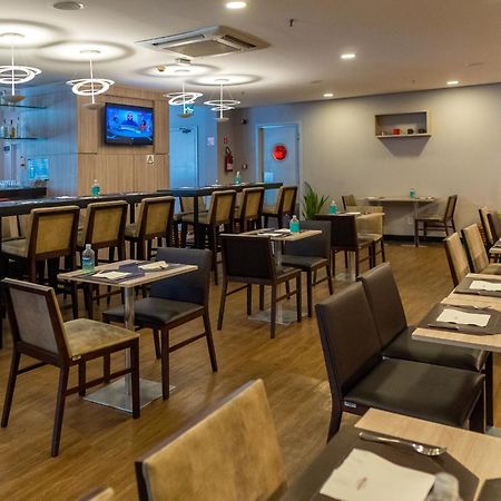 Отель Ibis Sao Jose Dos Campos Colinas Экстерьер фото