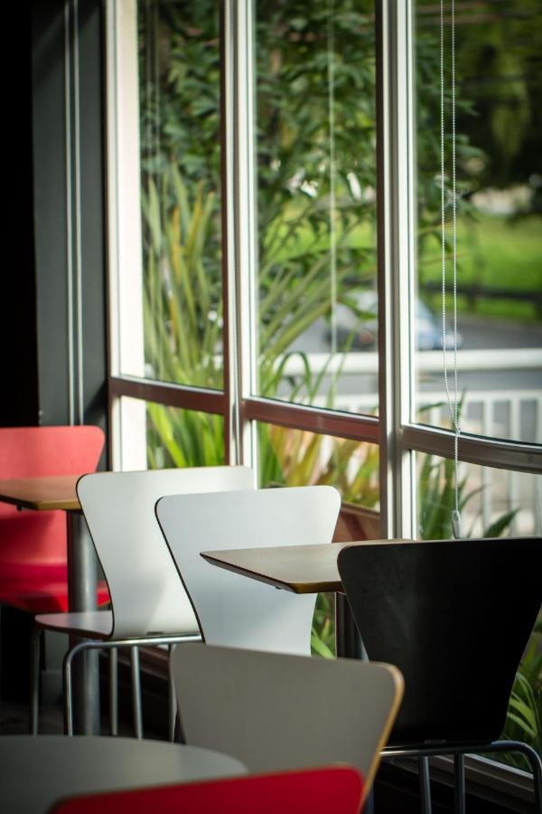 Отель Ibis Sao Jose Dos Campos Colinas Экстерьер фото