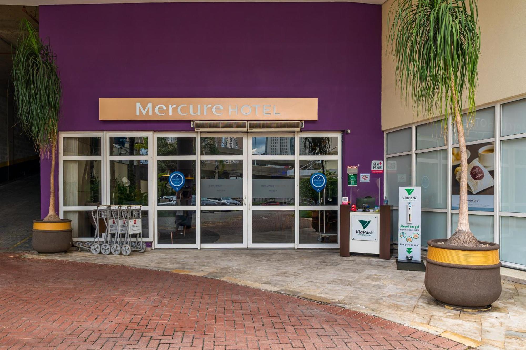 Отель Ibis Sao Jose Dos Campos Colinas Экстерьер фото
