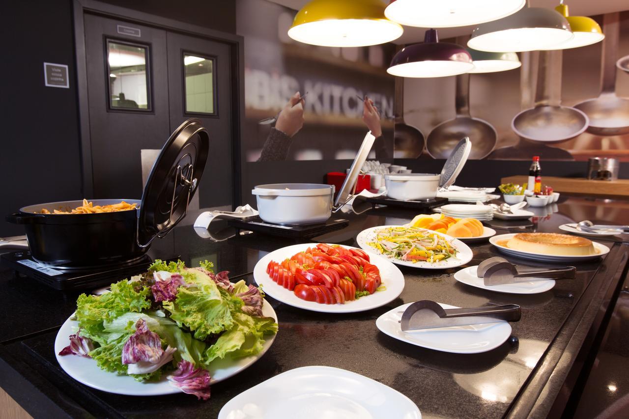 Отель Ibis Sao Jose Dos Campos Colinas Экстерьер фото